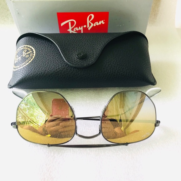 Authentic Rayban Sunglasses - Picture 3 of 8
